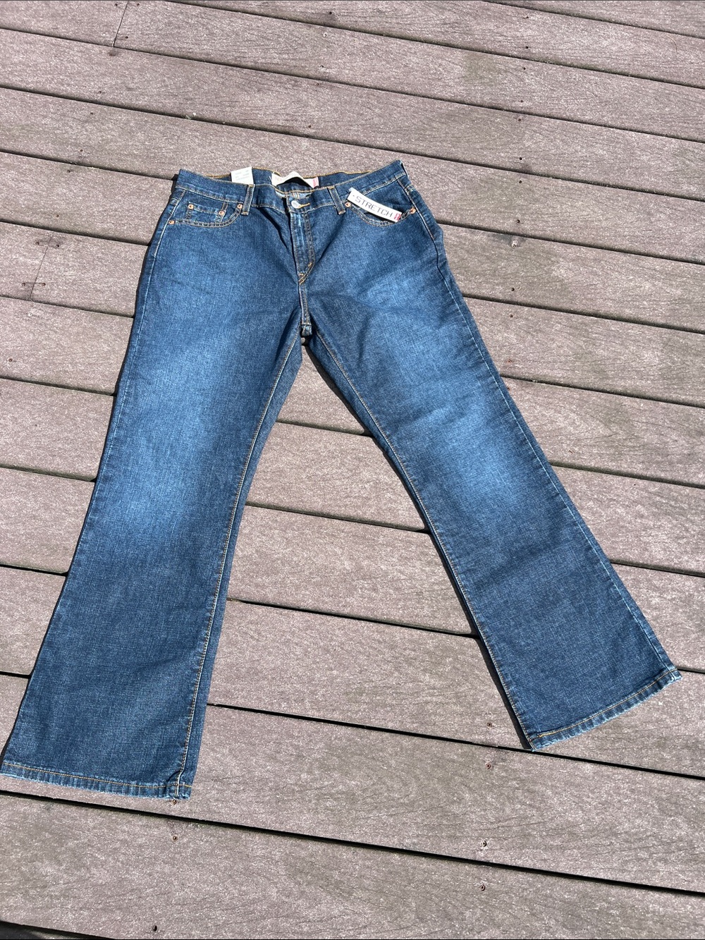 Levi’s Jeans Nouveau Bootcut 515 size 14 petite